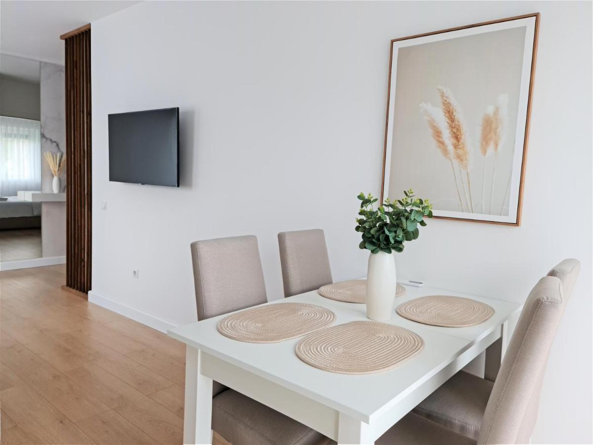 Sara Apartment Oradea Exterior photo